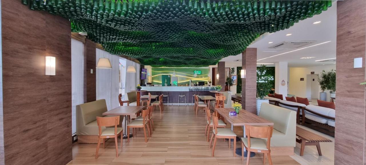 Apartamento Particular Em Porto Das Dunas - Beach Park Акирас Экстерьер фото